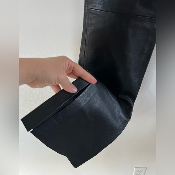 Cache VIntage Black Leather Flare Leg Split Cuff Low Rise Pants Size 2 - Picture 4 of 13